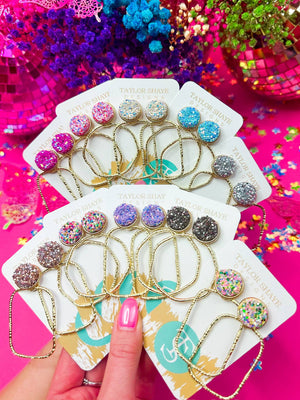Glitter Top Hoops: White / Round
